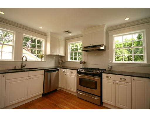 33 Abbott Road Dedham, MA 02026 - Photo 13 of 16 Gallery Image 13