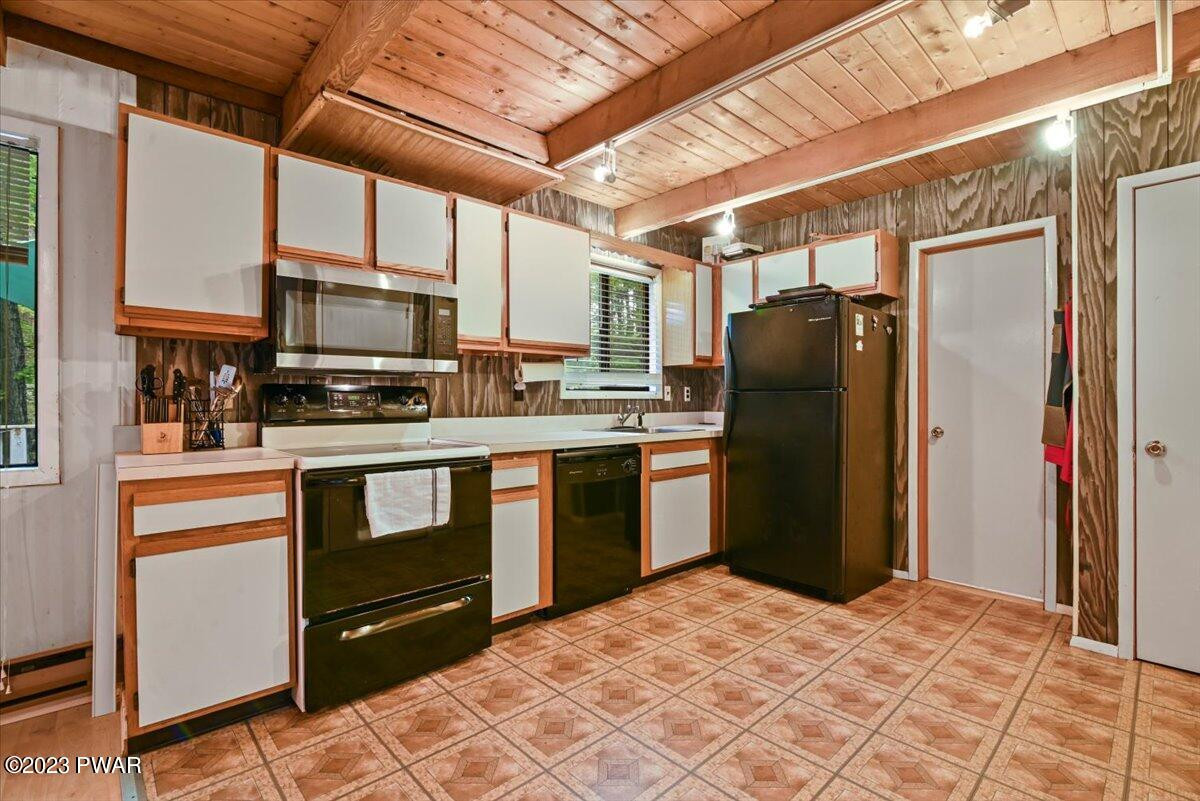 32 Northgate Road Lake Ariel, PA 18436 - Photo 16 of 51