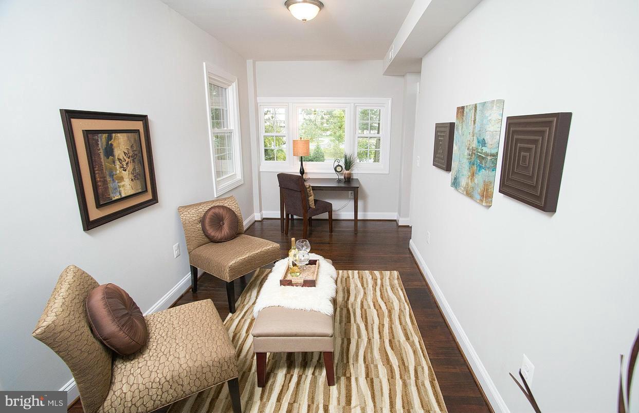 6014 Fort Hunt Road Alexandria, VA 22307 - Photo 13 of 30 Interior (General)