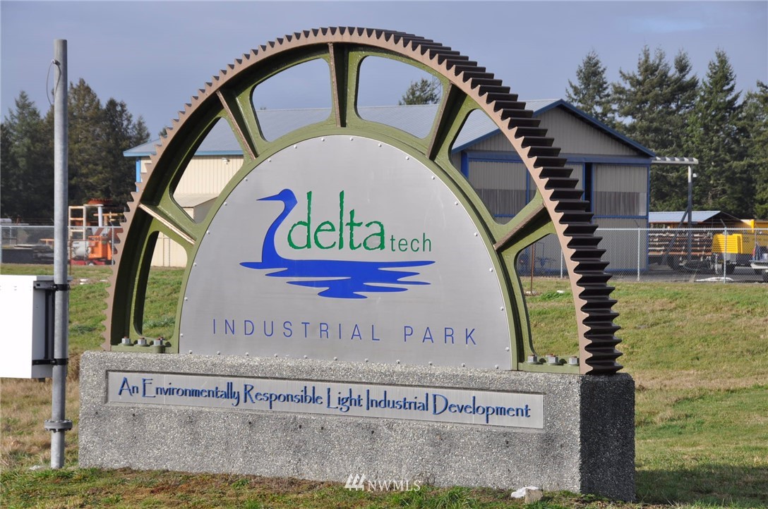 2560 Delta Ring Road Ferndale, WA 98248 - Photo 3 of 8