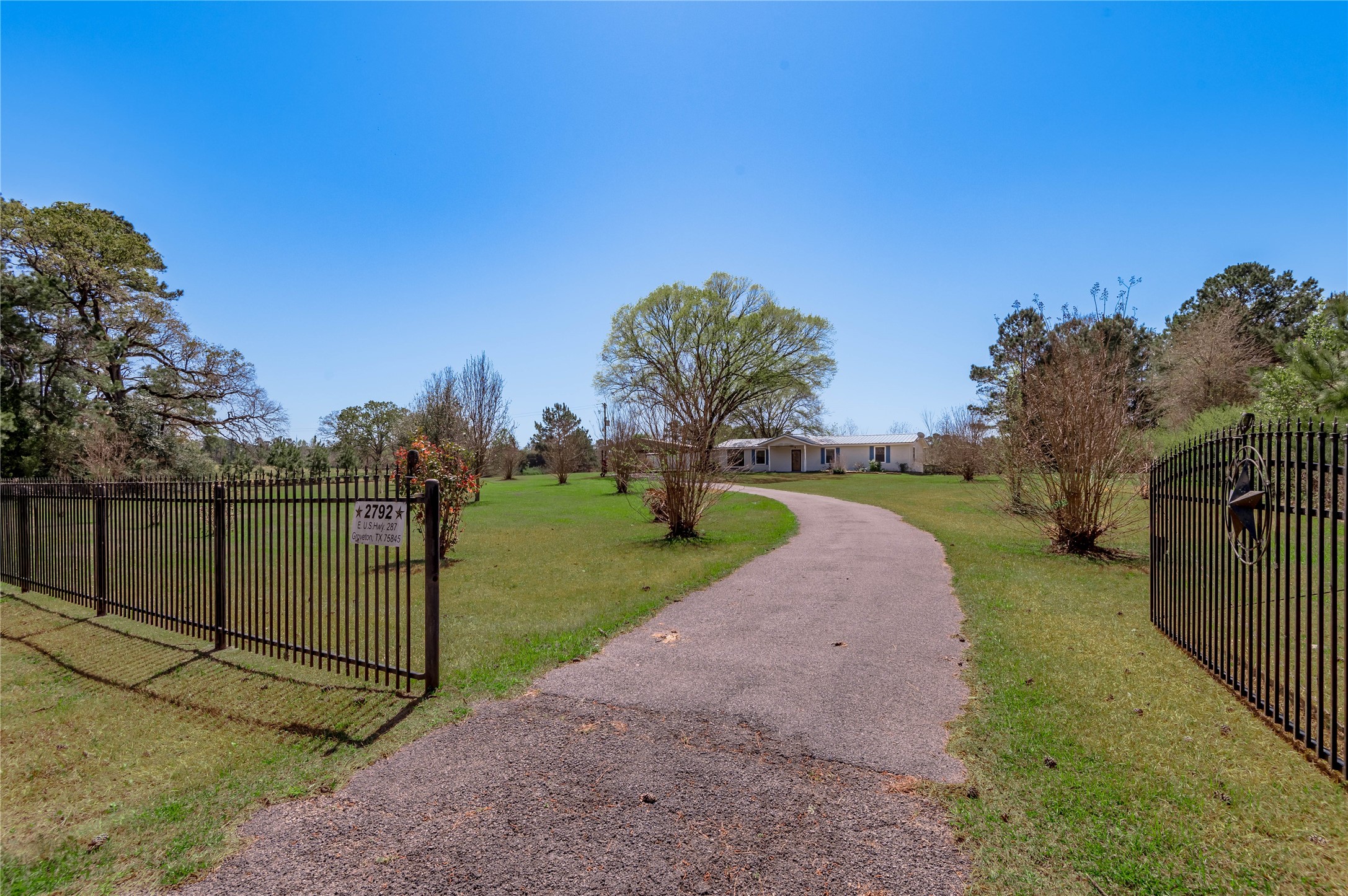 2792 Highway 287 Groveton, TX 75845 - Photo 18 of 25 a view of a park