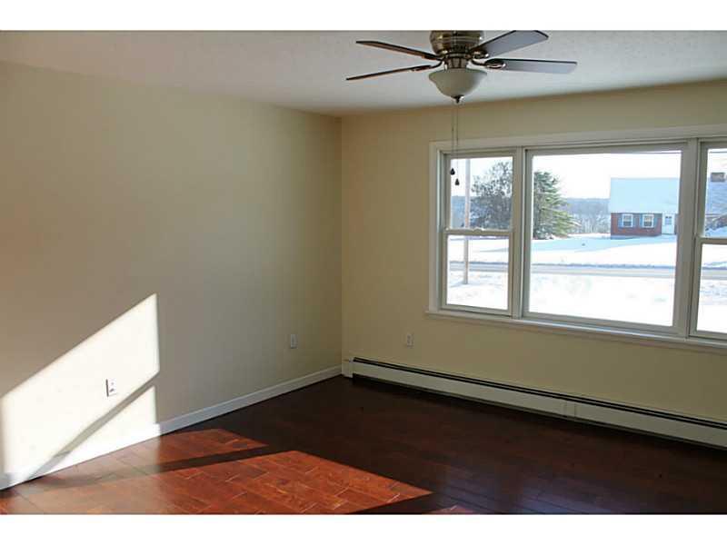 85 Bunker Hill Road Jefferson, ME 04348 - Photo 4 of 32 Living Room.