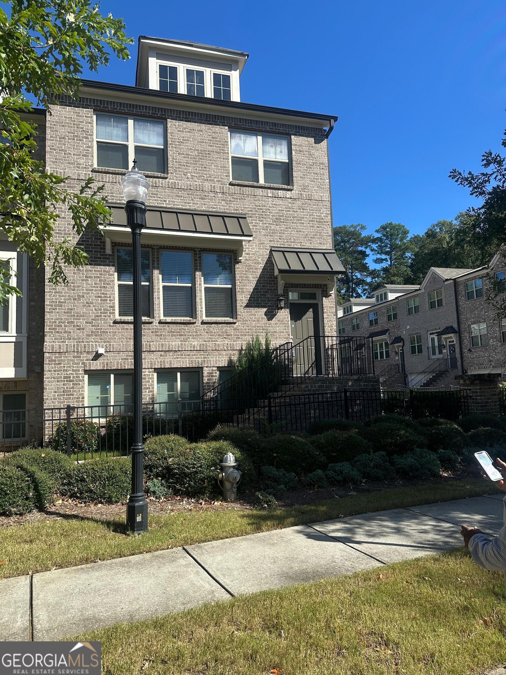 1833 Hislop Lane Chamblee, GA 30345 - Photo 5 of 42