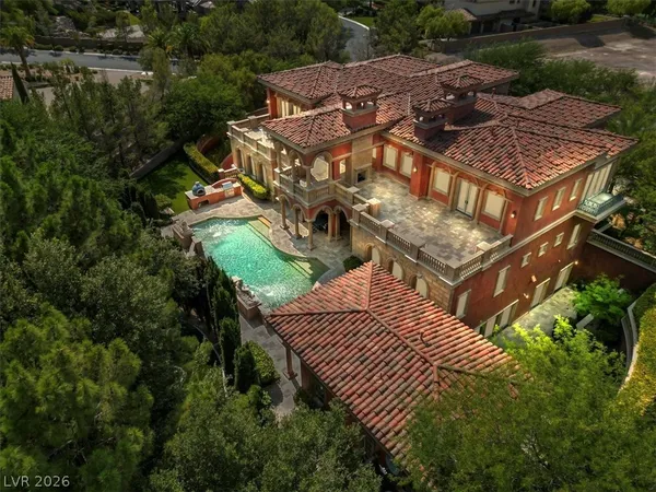 $8,678,888 | 19 Eagles Landing Lane, Las Vegas, NV 89141