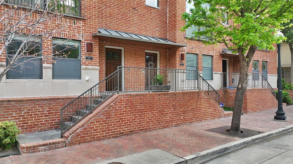 2420 Hugo Street, Unit 3 Dallas, TX 75204 - Photo 2 of 36 a front view of a house