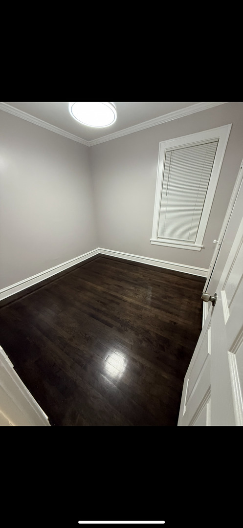 4514 North Springfield Avenue Chicago, IL 60625 - Photo 4 of 36