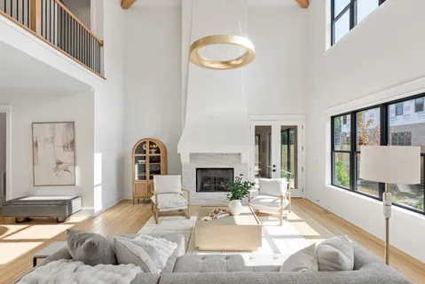 $2,289,000 | 5619 Valley View Road, Brentwood, TN 37027