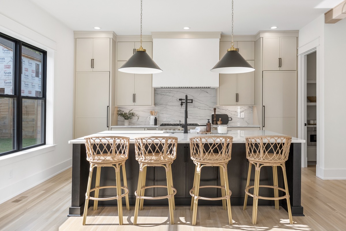 5619 Valley View Road Brentwood, TN 37027 - Photo 17 of 55 a kitchen with a table and chairs in it