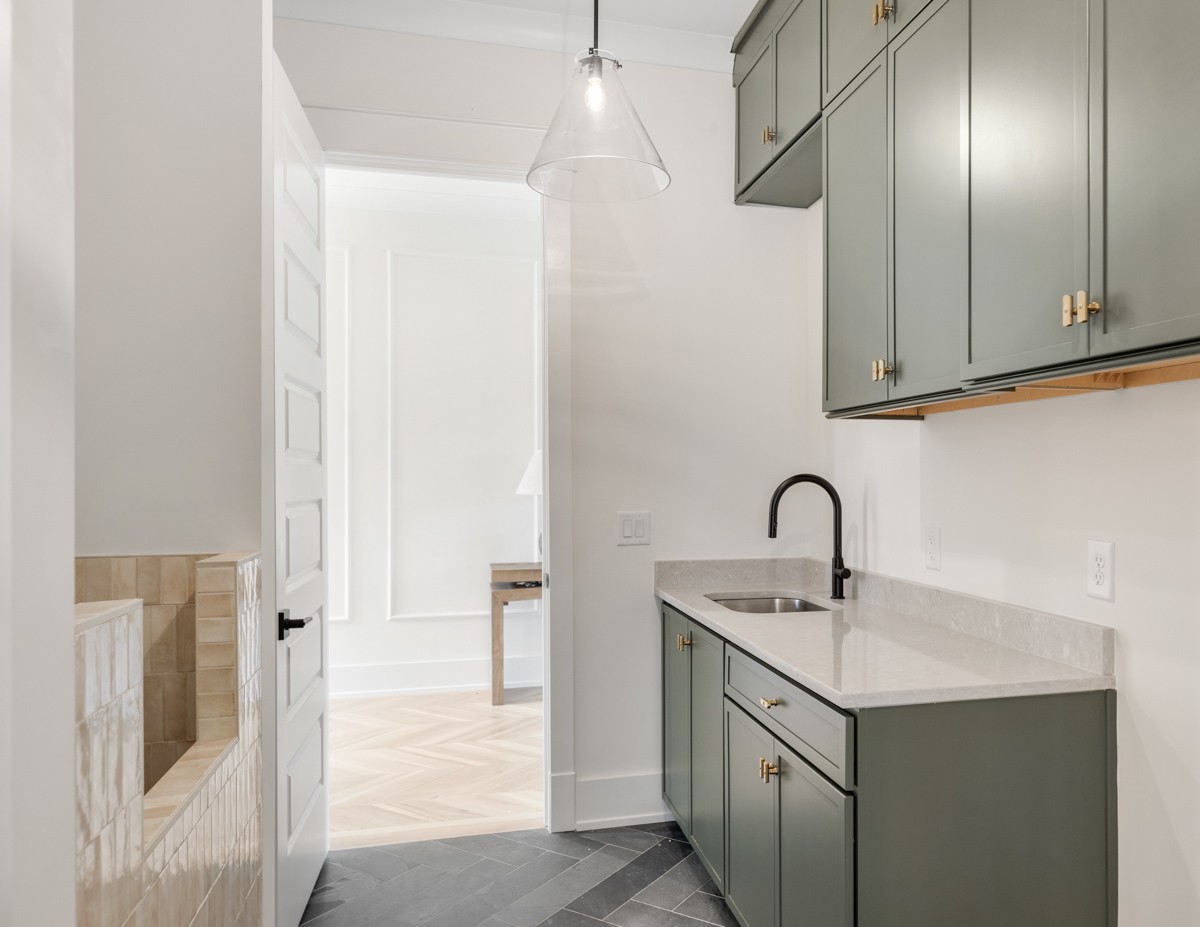 5619 Valley View Road Brentwood, TN 37027 - Photo 34 of 55 a bathroom with a sink and a mirror