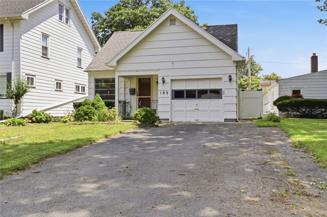 193 Rogene Street Greece, NY 14616 - Photo 1 of 28
