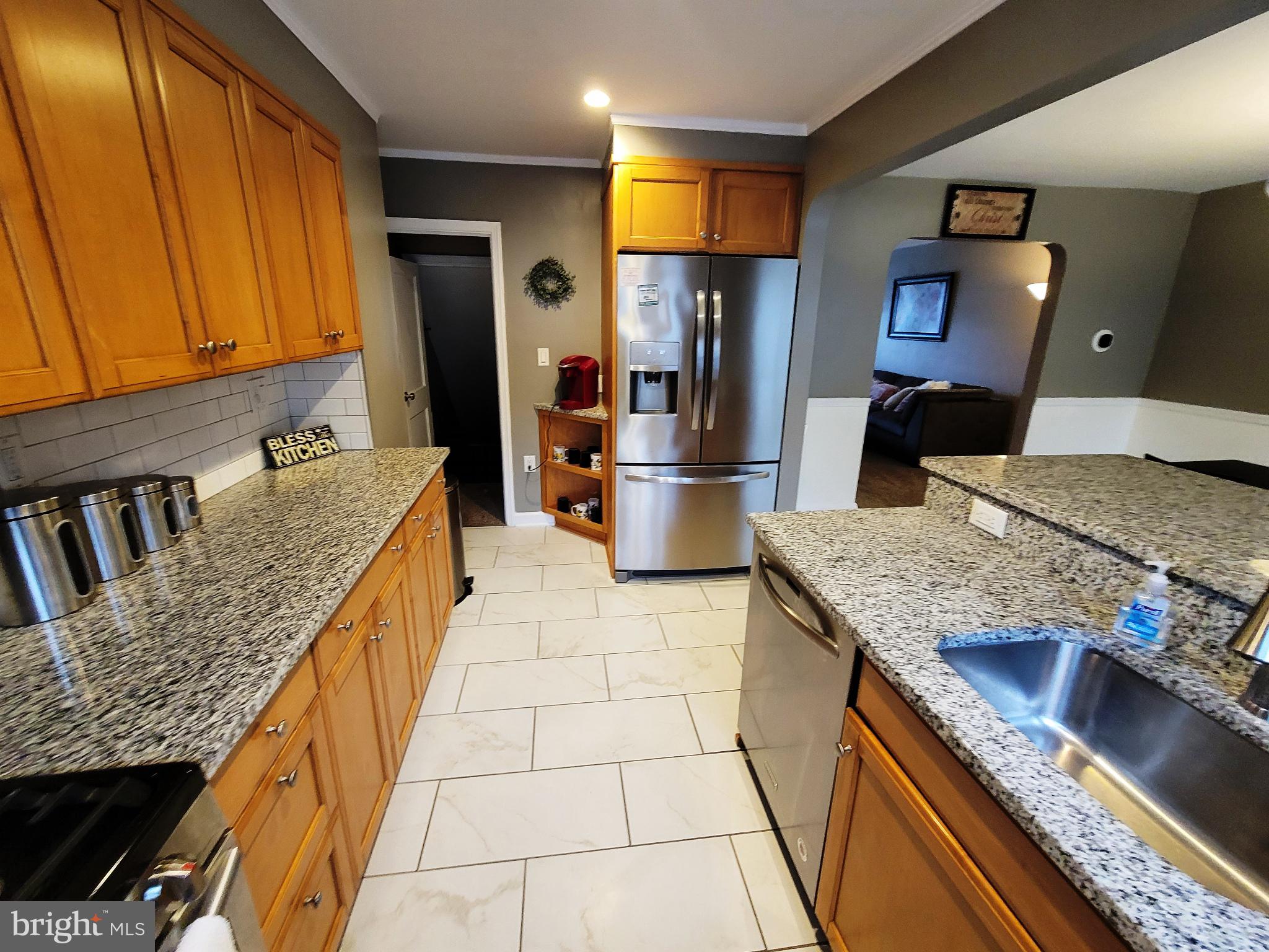 8138 Glen Gary Road Towson, MD 21286 - Photo 11 of 40
