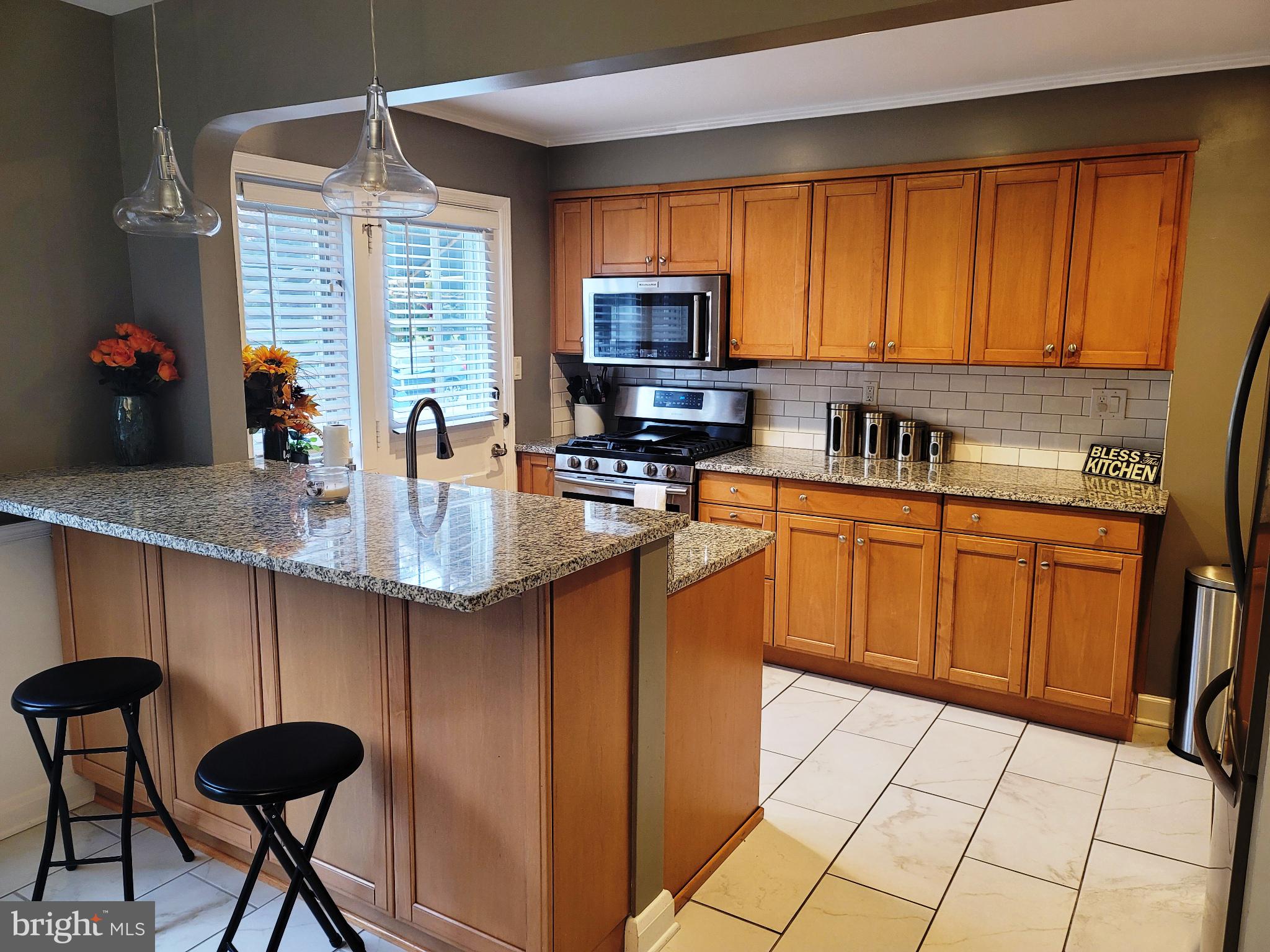 8138 Glen Gary Road Towson, MD 21286 - Photo 8 of 40
