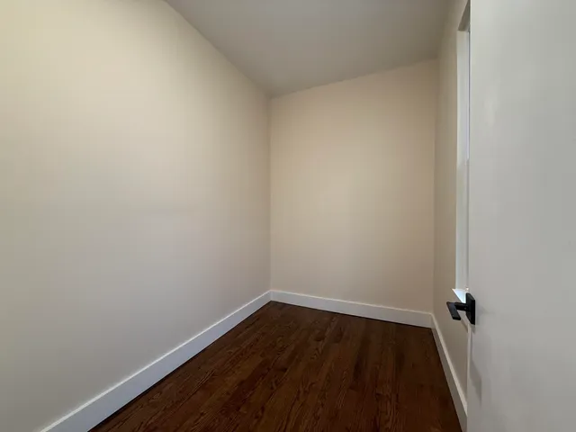 $3,200 | 165 Danforth Avenue, Unit 3, Jersey City, NJ 07305
