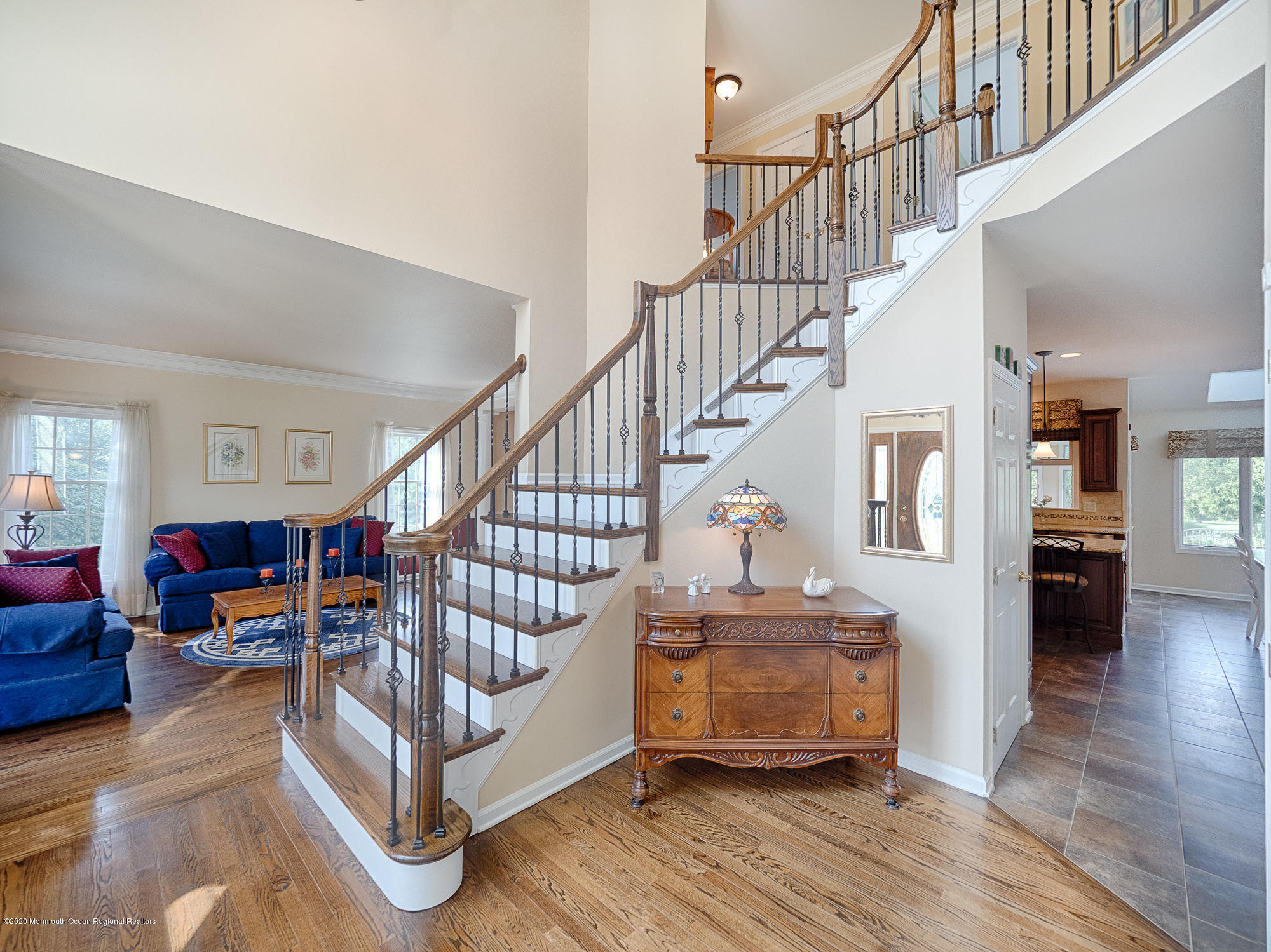 7 Kalan Farm Road Hampton, NJ 08827 - Photo 8 of 50 Two Story Foyer