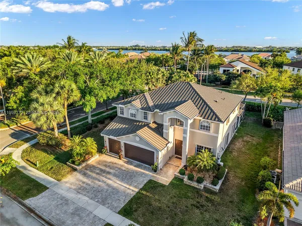 $1,100,000 | 19400 Southwest 39th Court, Miramar, FL 33029