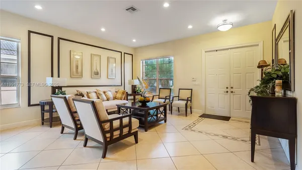 $1,100,000 | 19400 Southwest 39th Court, Miramar, FL 33029