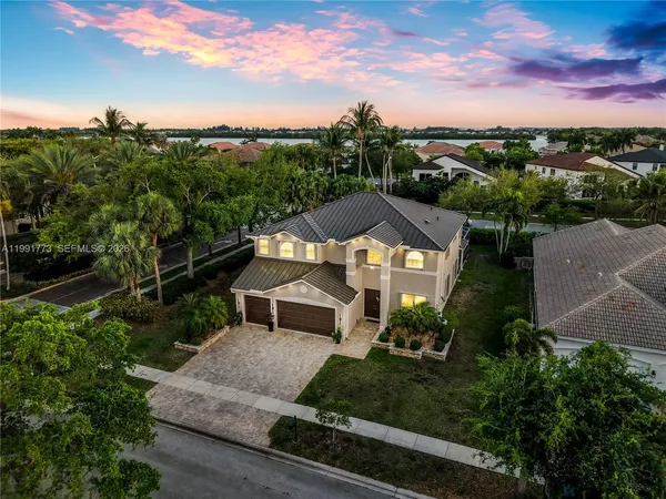 $1,100,000 | 19400 Southwest 39th Court, Miramar, FL 33029