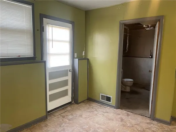 $264,950 | 1602 Northeast 65th Terrace, Kansas City, MO 64118