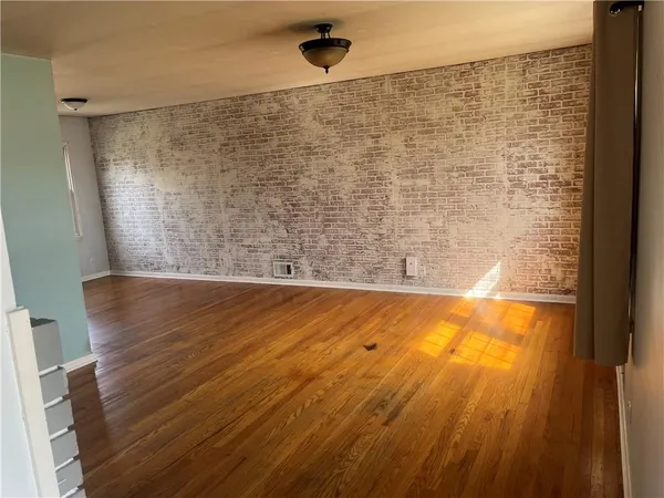 $264,950 | 1602 Northeast 65th Terrace, Kansas City, MO 64118