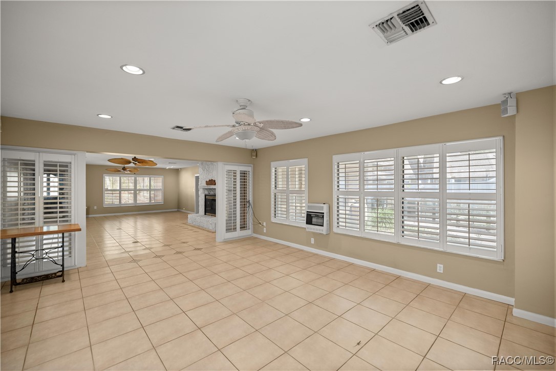 4817 Riverside Drive Yankeetown, FL 34498 - Photo 32 of 64
