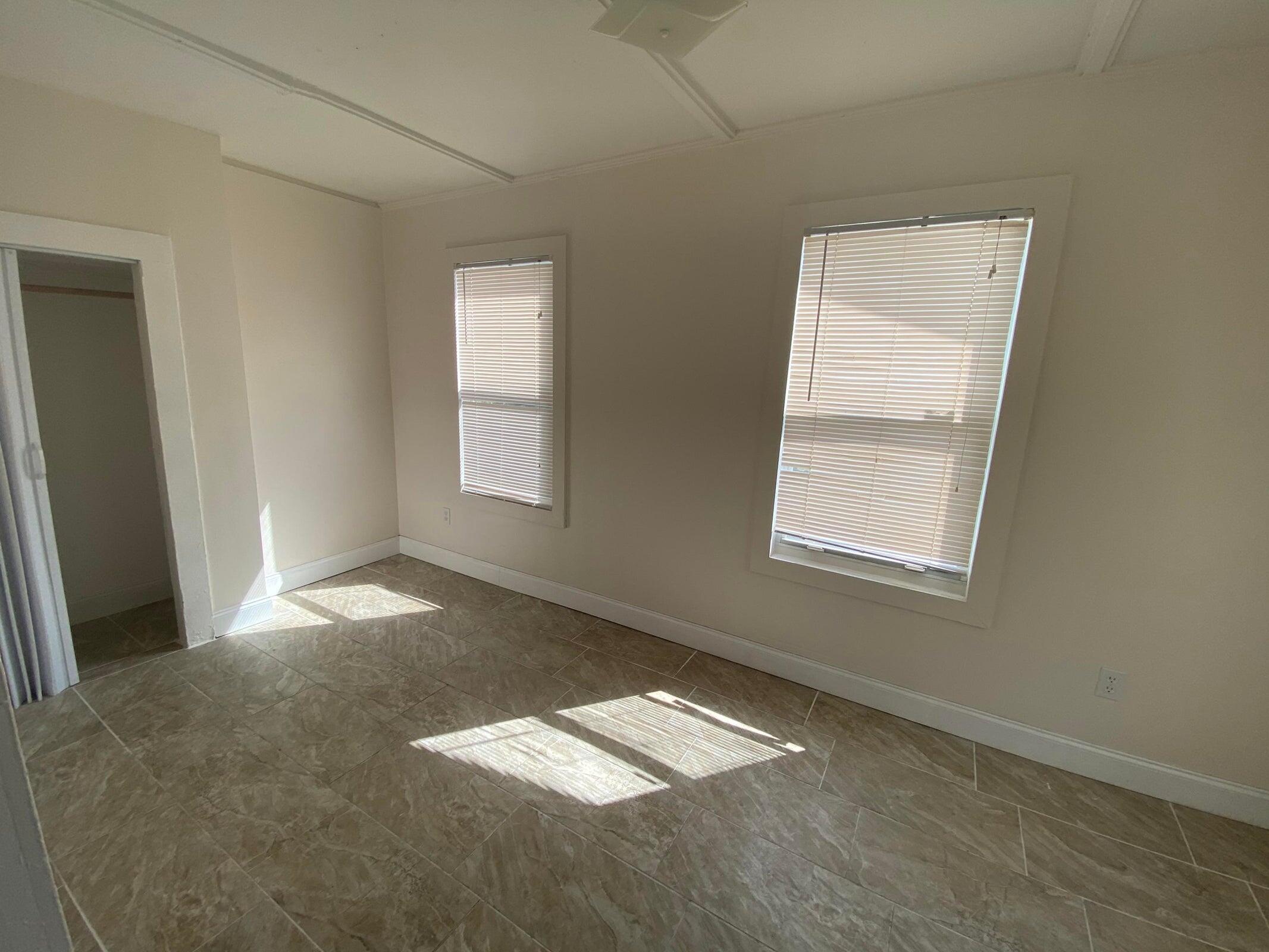 817 7th Street West Palm Beach, FL 33401 - Photo 4 of 25 20200306230014675796000000-o