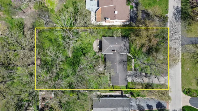 $1,100,000 | 524 Forest Hill Road, Lake Forest, IL 60045