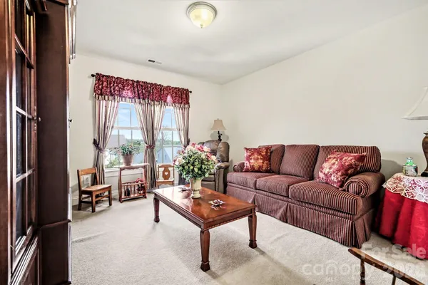 $650,000 | 9927 Nicole Lane, Charlotte, NC 28269