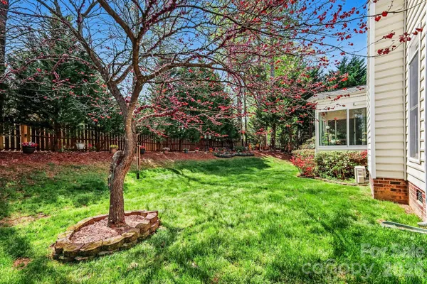 $650,000 | 9927 Nicole Lane, Charlotte, NC 28269