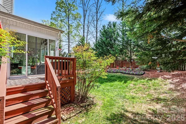 $650,000 | 9927 Nicole Lane, Charlotte, NC 28269