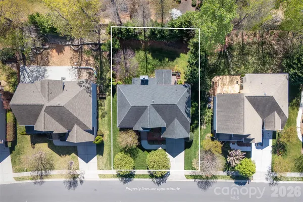 $650,000 | 9927 Nicole Lane, Charlotte, NC 28269