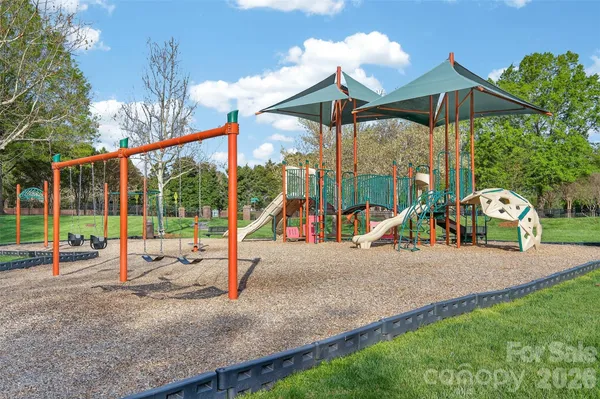 $650,000 | 9927 Nicole Lane, Charlotte, NC 28269