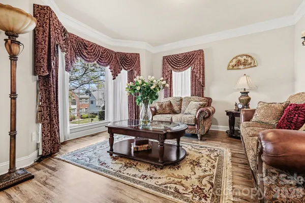 $650,000 | 9927 Nicole Lane, Charlotte, NC 28269