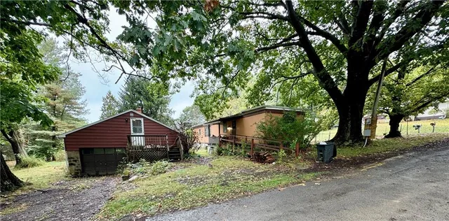 $54,500 | 118 Lehigh Drive, Leechburg, PA 15656