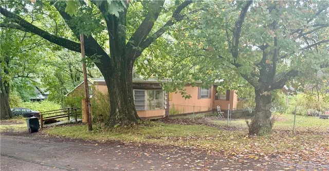 $54,500 | 118 Lehigh Drive, Leechburg, PA 15656