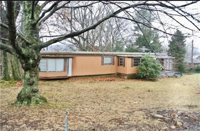 $54,500 | 118 Lehigh Drive, Leechburg, PA 15656