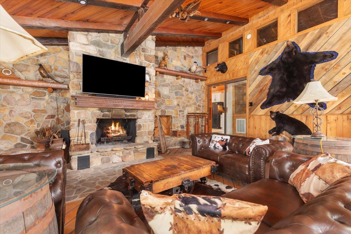 612 Paine Run Road Grottoes, VA 24441 - Photo 4 of 59