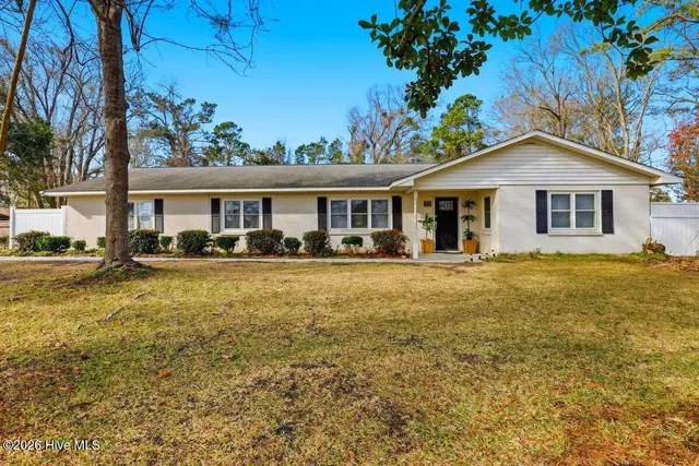 $384,312 | 810 Williams Road, New Bern, NC 28562
