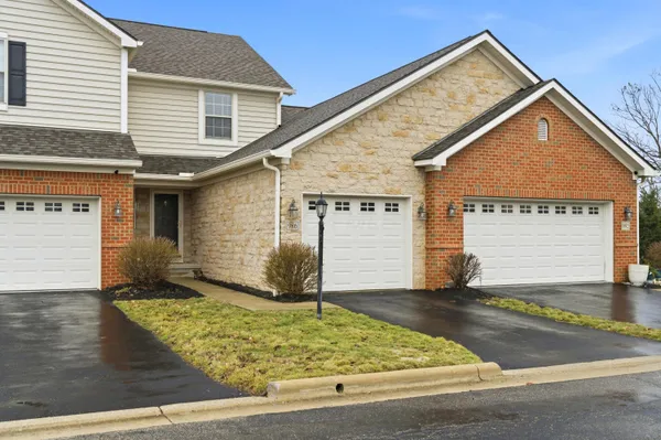$2,100 | 986 Shaula Drive, Columbus, OH 43240