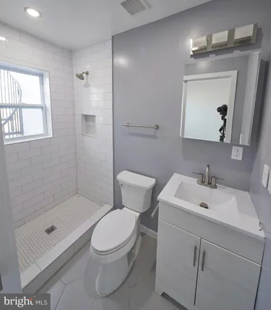 $1,745 | 958 Mt Olivet Road Northeast, Unit 3, Washington, DC 20002