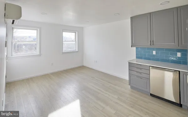 $1,745 | 958 Mt Olivet Road Northeast, Unit 3, Washington, DC 20002