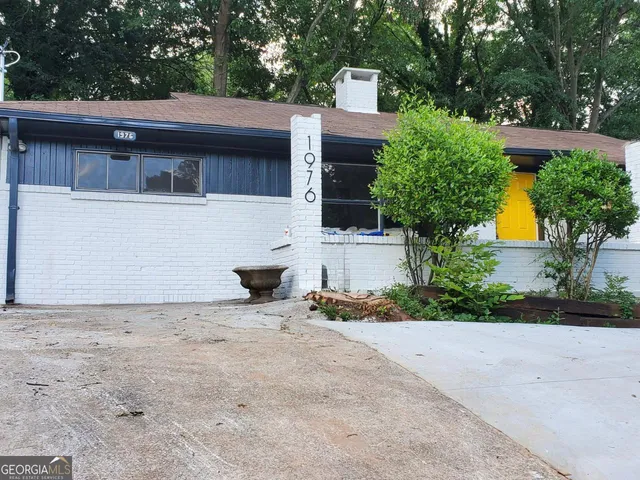 $1,800 | 1976 Columbia Drive, Decatur, GA 30032
