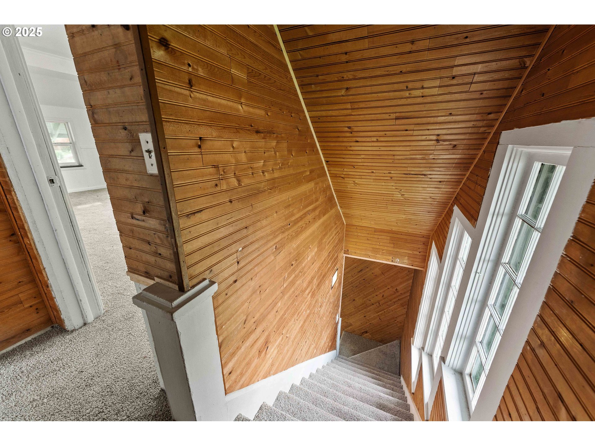 1392 North 8th Street Coos Bay, OR 97420 - Photo 17 of 36