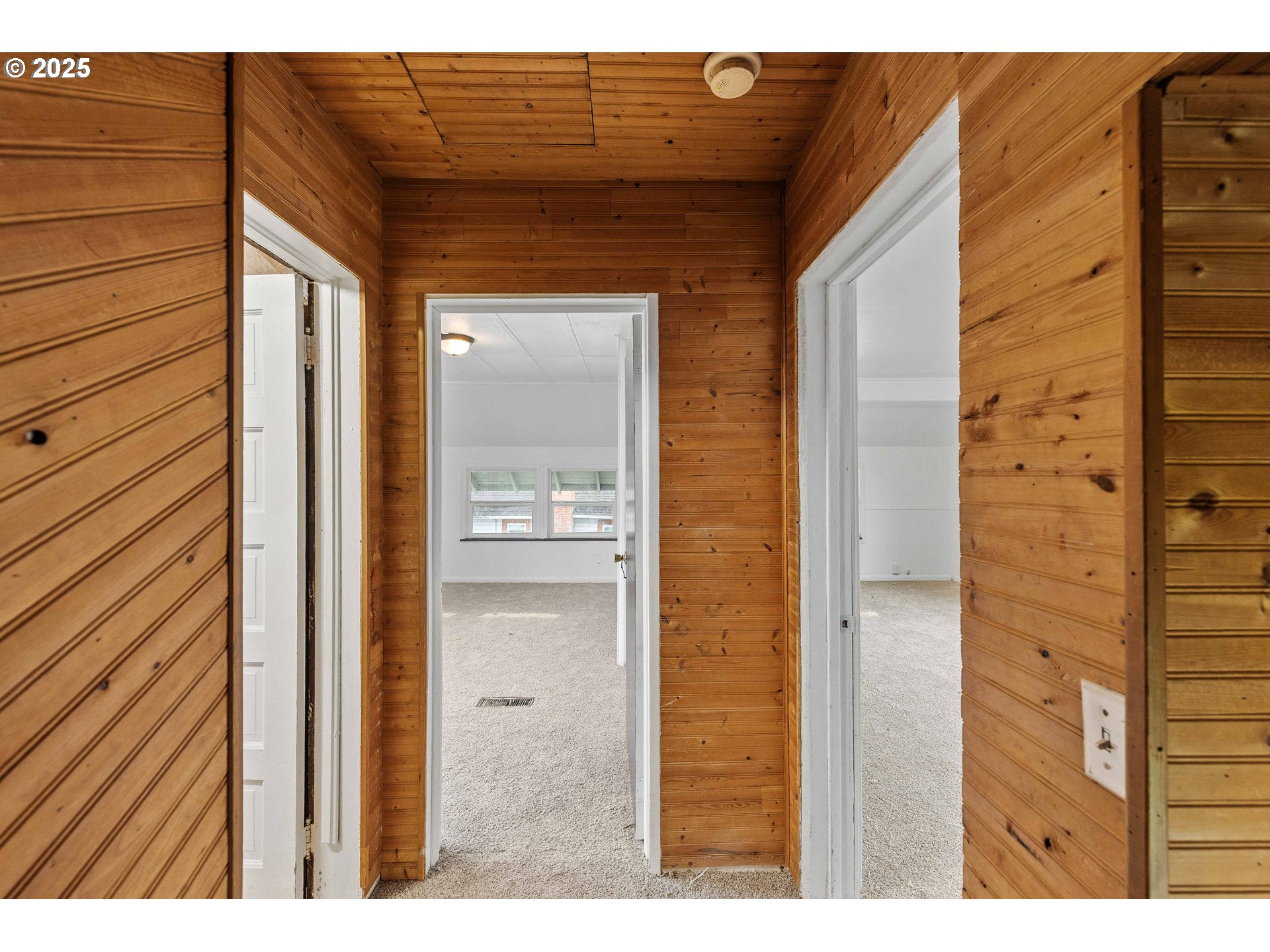 1392 North 8th Street Coos Bay, OR 97420 - Photo 18 of 36