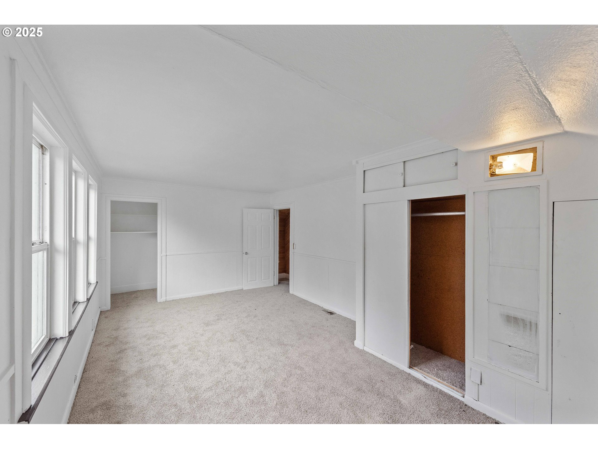 1392 North 8th Street Coos Bay, OR 97420 - Photo 22 of 36