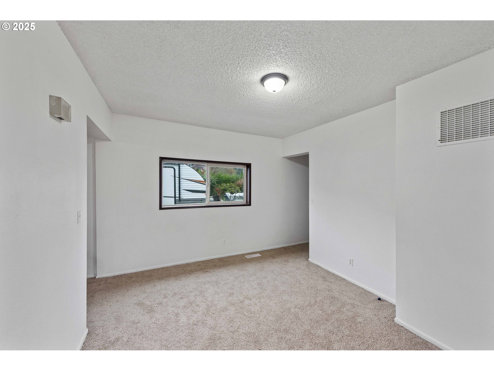 1392 North 8th Street Coos Bay, OR 97420 - Photo 28 of 36