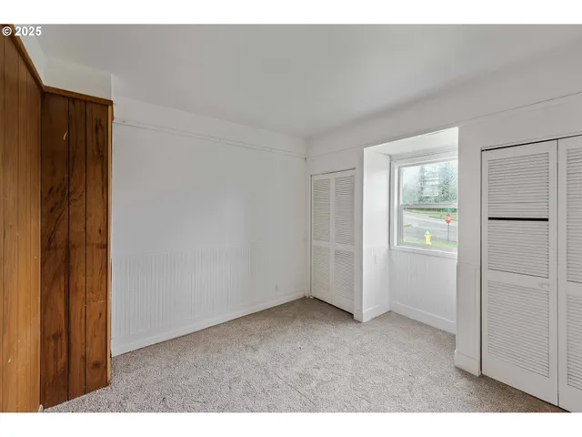 $335,000 | 1392 North 8th Street, Coos Bay, OR 97420