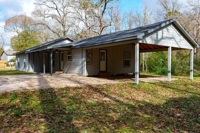 $202,000 | 151 White Oak Drive, Shepherd, TX 77371