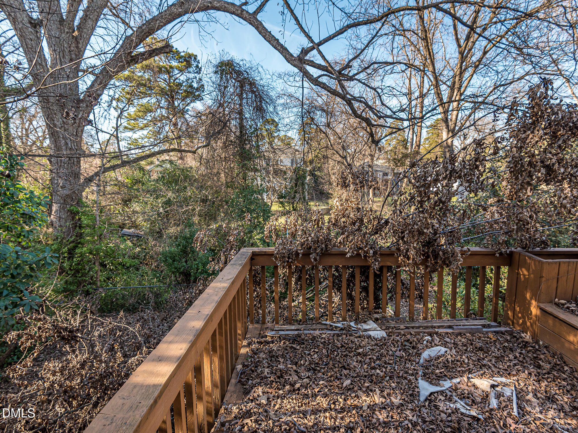 1825 White Oak Road Raleigh, NC 27608 - Photo 13 of 35 a view of a pathway with a wrought fence