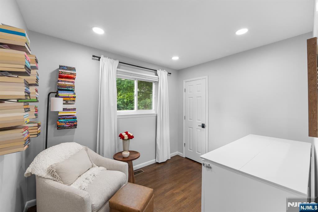 34 North Middletown Road Montvale, NJ 07645 - Photo 27 of 42