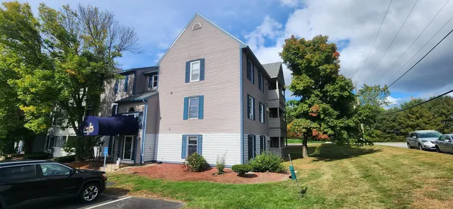 $1,550 | 232 Eastern Avenue, Unit 304, Manchester, NH 03104